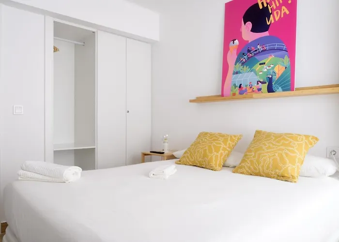 3 Hab Dobles, 2 Banos, Ac, Junto Al Casco Viejo Ol Apartmán