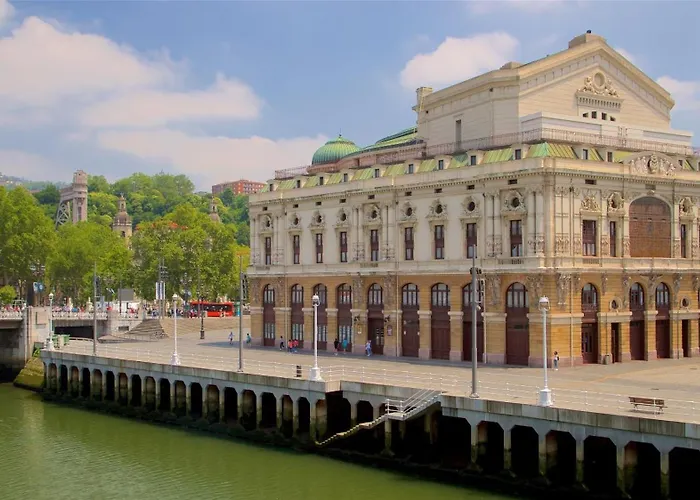 Apartmán 3 Hab Dobles, 2 Banos, Ac, Junto Al Casco Viejo Ol Bilbao